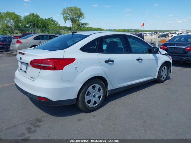 Photo 3 VIN: 1FADP3E22GL361446 - FORD FOCUS 