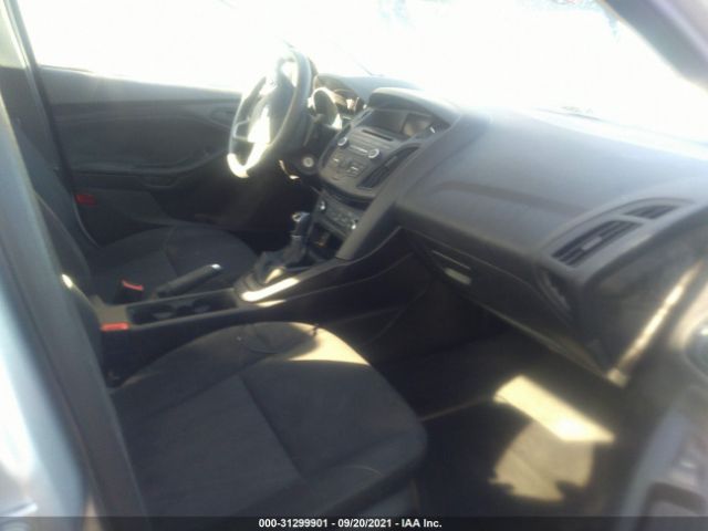 Photo 4 VIN: 1FADP3E22GL369921 - FORD FOCUS 