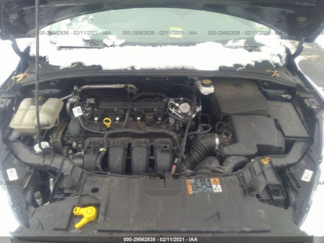 Photo 9 VIN: 1FADP3E22JL227494 - FORD FOCUS 