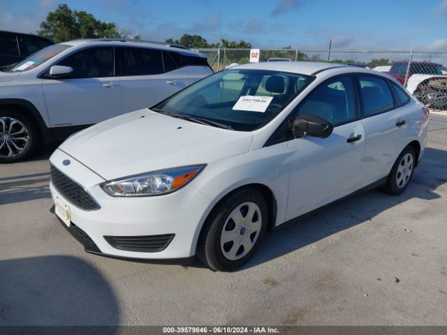 Photo 1 VIN: 1FADP3E22JL246482 - FORD FOCUS 