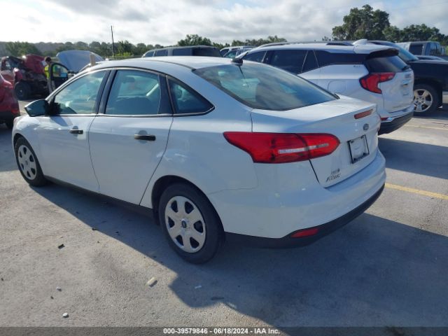 Photo 2 VIN: 1FADP3E22JL246482 - FORD FOCUS 