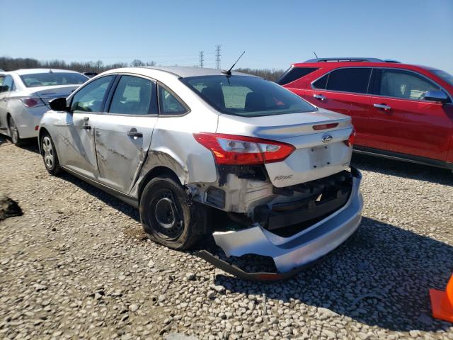 Photo 2 VIN: 1FADP3E23DL373200 - FORD FOCUS S 