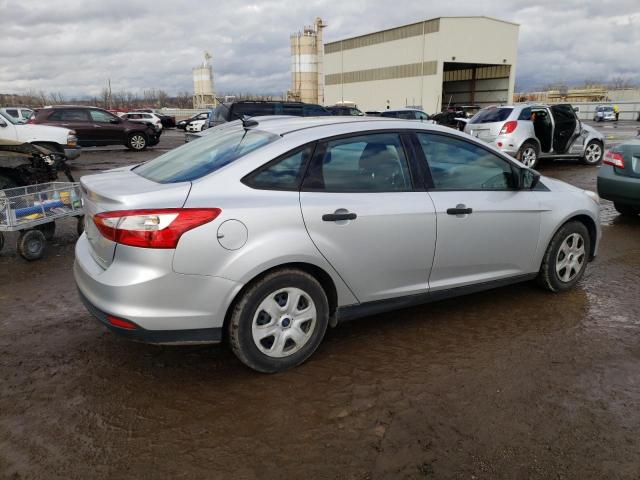 Photo 2 VIN: 1FADP3E23DL383404 - FORD FOCUS S 