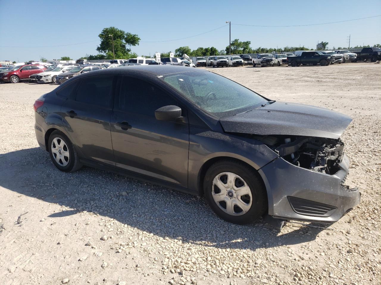 Photo 3 VIN: 1FADP3E23GL323661 - FORD FOCUS 