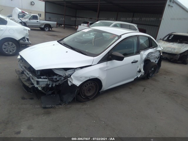 Photo 1 VIN: 1FADP3E23GL337091 - FORD FOCUS 