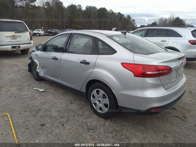 Photo 2 VIN: 1FADP3E23GL393242 - FORD FOCUS 