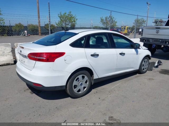 Photo 3 VIN: 1FADP3E23HL255119 - FORD FOCUS 