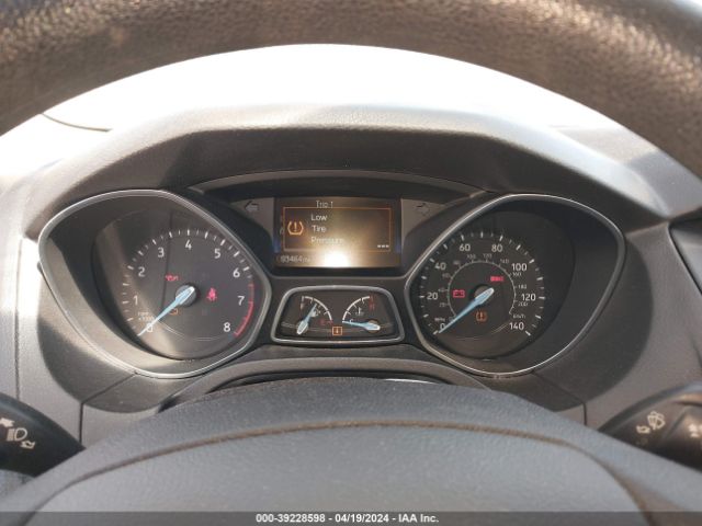 Photo 6 VIN: 1FADP3E23HL255119 - FORD FOCUS 