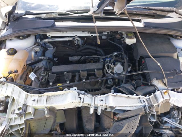 Photo 9 VIN: 1FADP3E23HL255119 - FORD FOCUS 