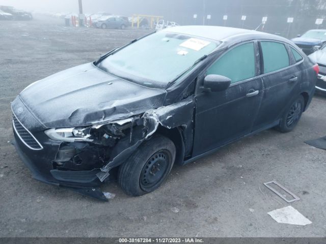 Photo 1 VIN: 1FADP3E23HL256769 - FORD FOCUS 