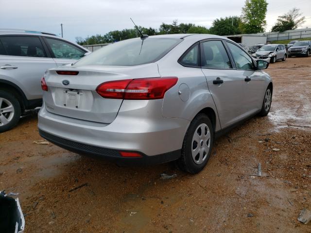 Photo 3 VIN: 1FADP3E23HL294745 - FORD FOCUS 