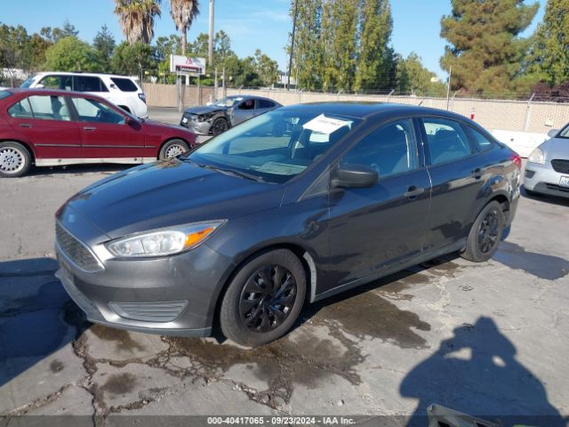 Photo 1 VIN: 1FADP3E23HL325394 - FORD FOCUS 