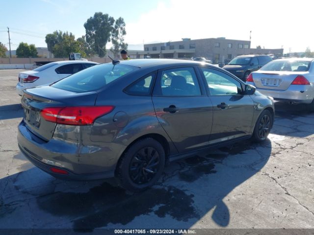 Photo 3 VIN: 1FADP3E23HL325394 - FORD FOCUS 