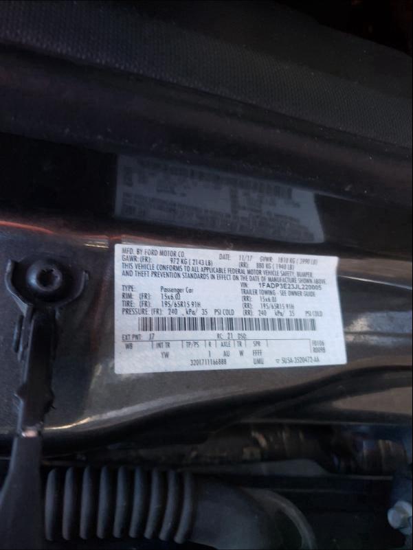 Photo 9 VIN: 1FADP3E23JL220005 - FORD FOCUS 