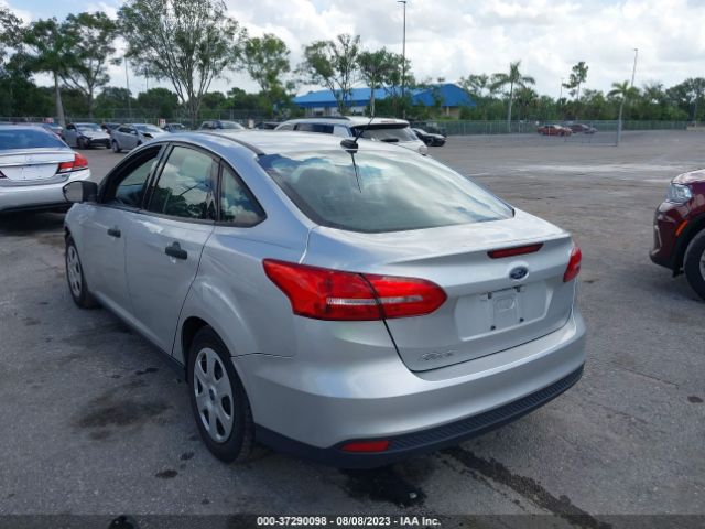 Photo 2 VIN: 1FADP3E23JL266692 - FORD FOCUS 