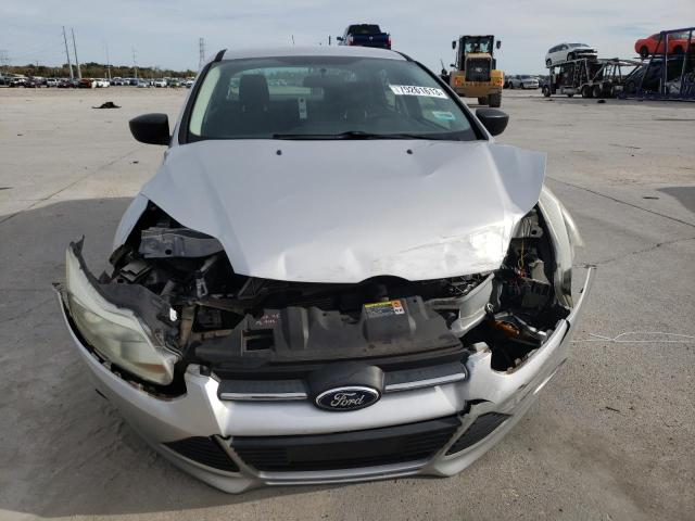 Photo 4 VIN: 1FADP3E24DL118782 - FORD FOCUS 