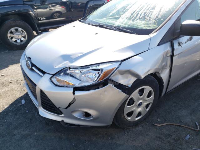 Photo 8 VIN: 1FADP3E24DL121424 - FORD FOCUS S 