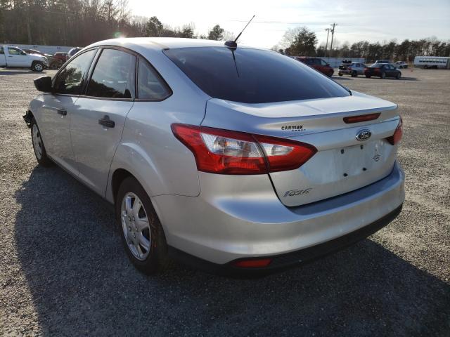 Photo 2 VIN: 1FADP3E24DL156206 - FORD FOCUS S 