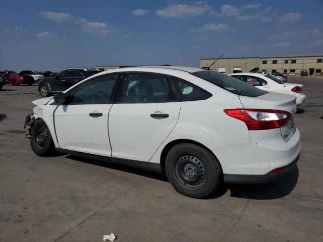 Photo 1 VIN: 1FADP3E24DL178738 - FORD FOCUS 