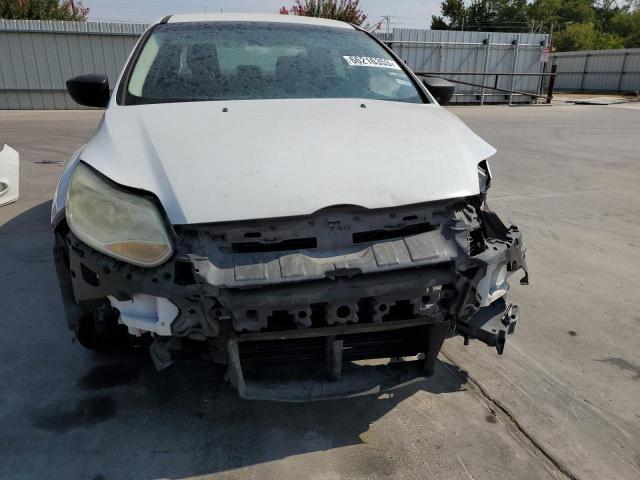 Photo 4 VIN: 1FADP3E24DL178738 - FORD FOCUS 