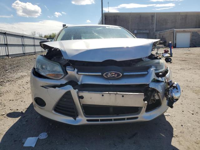 Photo 4 VIN: 1FADP3E24DL306007 - FORD FOCUS 