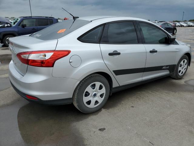 Photo 2 VIN: 1FADP3E24DL307450 - FORD FOCUS S 