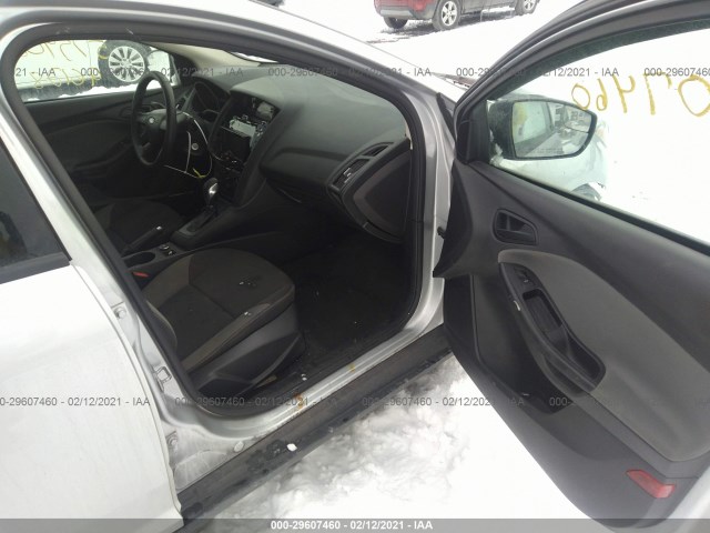 Photo 4 VIN: 1FADP3E24EL306557 - FORD FOCUS 