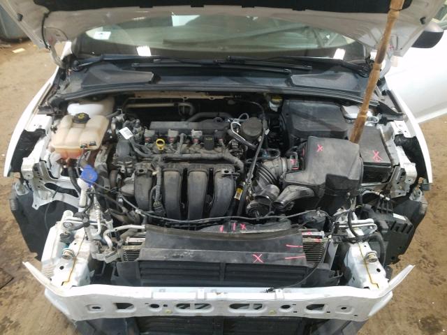 Photo 6 VIN: 1FADP3E24FL226547 - FORD FOCUS 