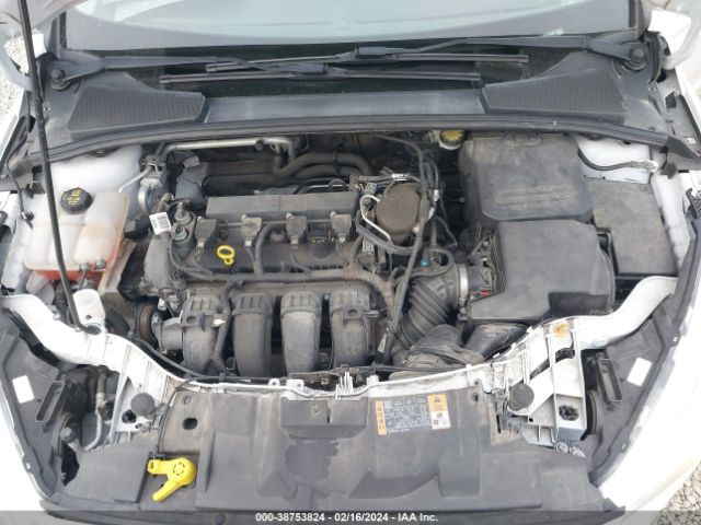 Photo 9 VIN: 1FADP3E24FL276543 - FORD FOCUS 