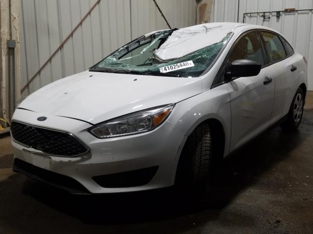 Photo 1 VIN: 1FADP3E24FL315325 - FORD FOCUS S 