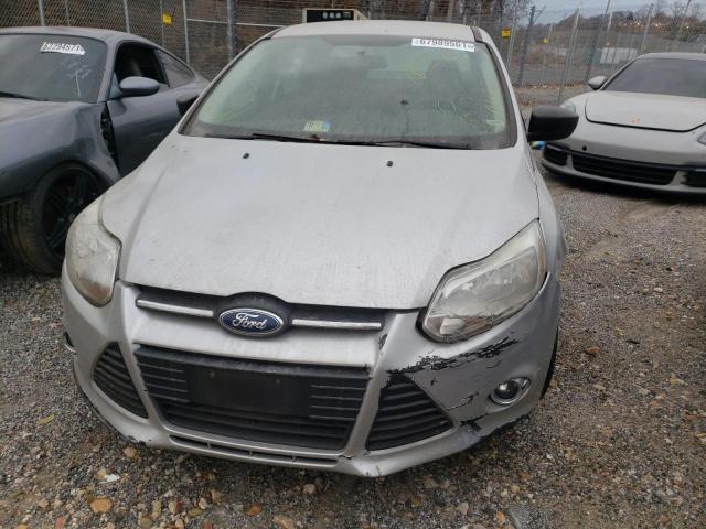 Photo 8 VIN: 1FADP3E24FL378635 - FORD FOCUS S 