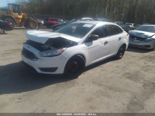 Photo 1 VIN: 1FADP3E24GL311048 - FORD FOCUS 