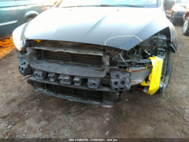 Photo 5 VIN: 1FADP3E24GL331252 - FORD FOCUS 