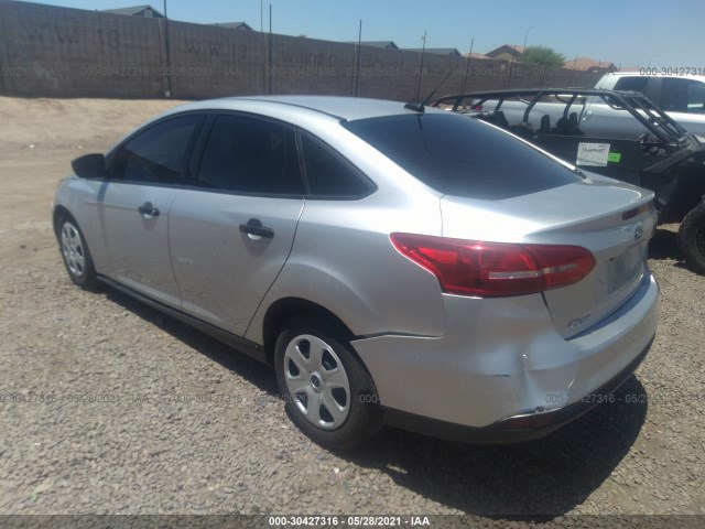 Photo 2 VIN: 1FADP3E24HL314534 - FORD FOCUS 