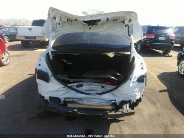 Photo 5 VIN: 1FADP3E24JL278754 - FORD FOCUS 