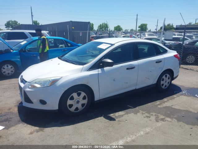 Photo 1 VIN: 1FADP3E25DL178117 - FORD FOCUS 