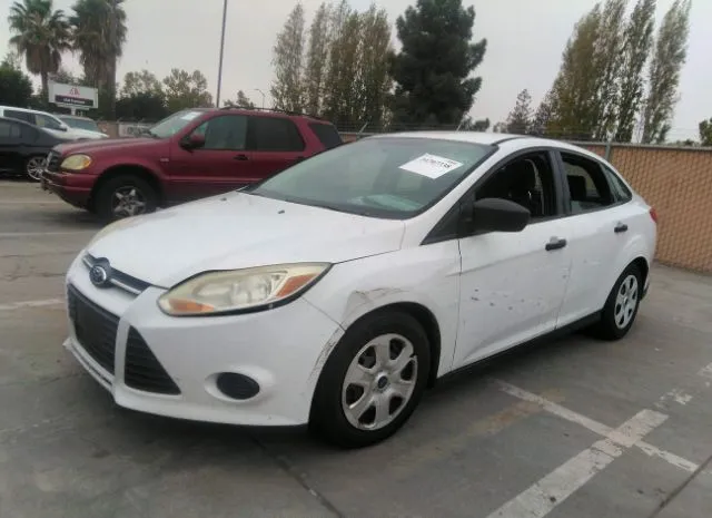 Photo 1 VIN: 1FADP3E25EL130182 - FORD FOCUS 