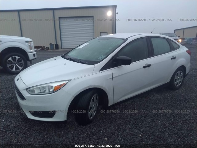 Photo 1 VIN: 1FADP3E25FL267687 - FORD FOCUS 