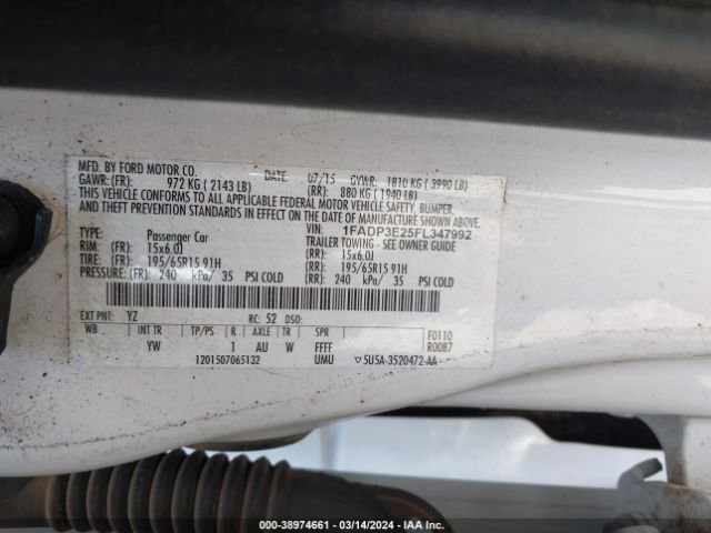 Photo 8 VIN: 1FADP3E25FL347992 - FORD FOCUS 