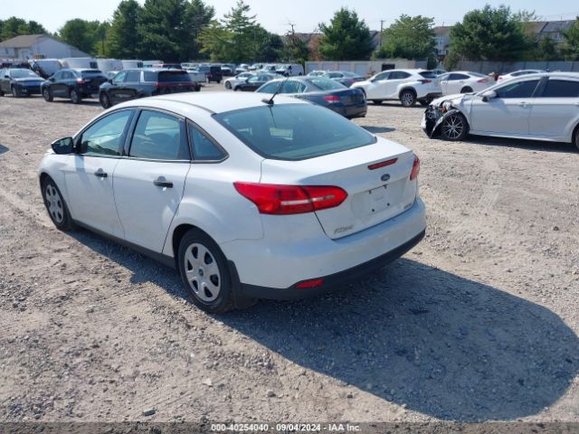 Photo 2 VIN: 1FADP3E25GL262636 - FORD FOCUS 