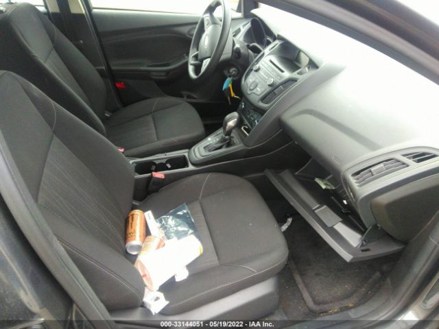 Photo 4 VIN: 1FADP3E25HL201174 - FORD FOCUS 