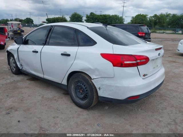 Photo 2 VIN: 1FADP3E25HL229797 - FORD FOCUS 