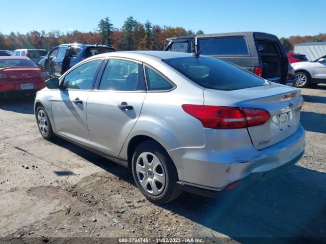 Photo 2 VIN: 1FADP3E25HL239097 - FORD FOCUS 