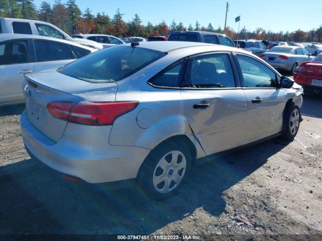 Photo 3 VIN: 1FADP3E25HL239097 - FORD FOCUS 