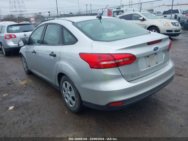 Photo 2 VIN: 1FADP3E25JL203173 - FORD FOCUS 