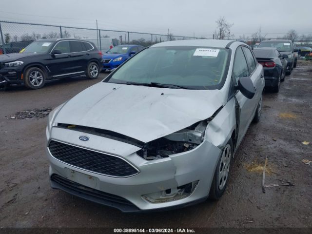 Photo 5 VIN: 1FADP3E25JL203173 - FORD FOCUS 