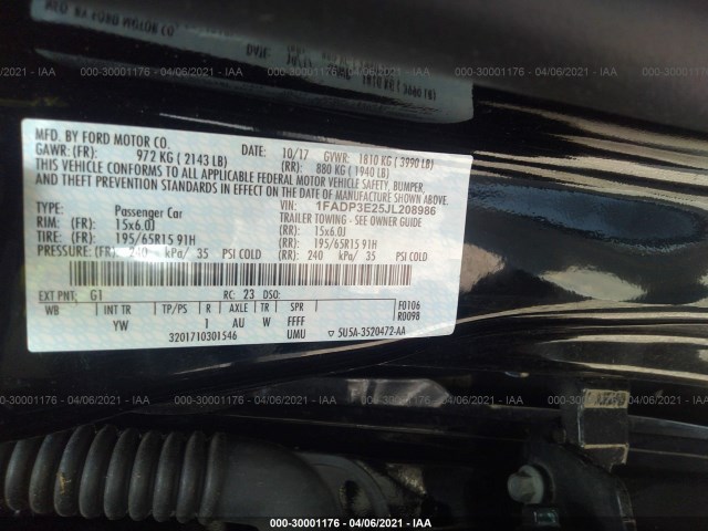 Photo 8 VIN: 1FADP3E25JL208986 - FORD FOCUS 