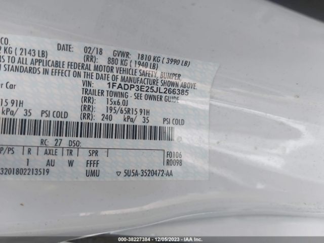 Photo 8 VIN: 1FADP3E25JL266385 - FORD FOCUS 