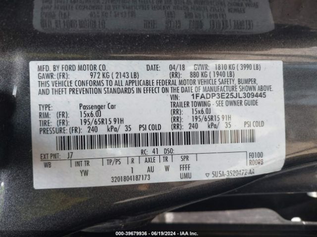 Photo 8 VIN: 1FADP3E25JL309445 - FORD FOCUS 