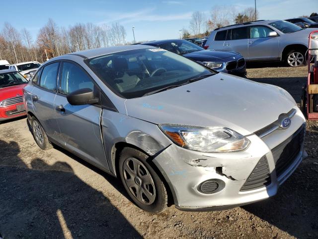 Photo 3 VIN: 1FADP3E26DL272278 - FORD FOCUS 